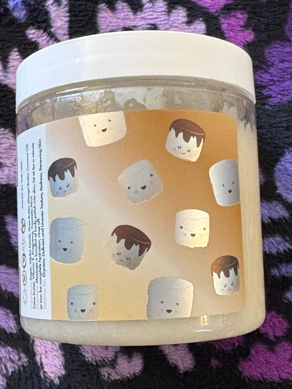 AMINNAH AMNH Life is s’more fun with you sugar Polish scrub - Picture 2 of 2